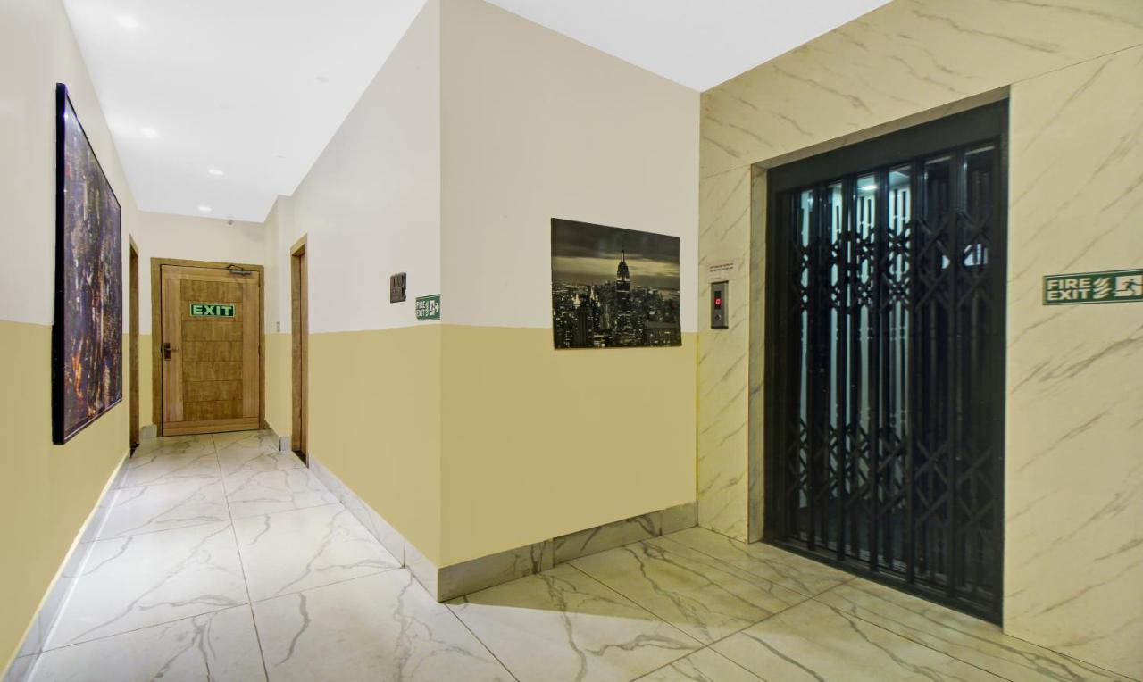 Itsy Hotels Transit Express Kalkuta Zewnętrze zdjęcie